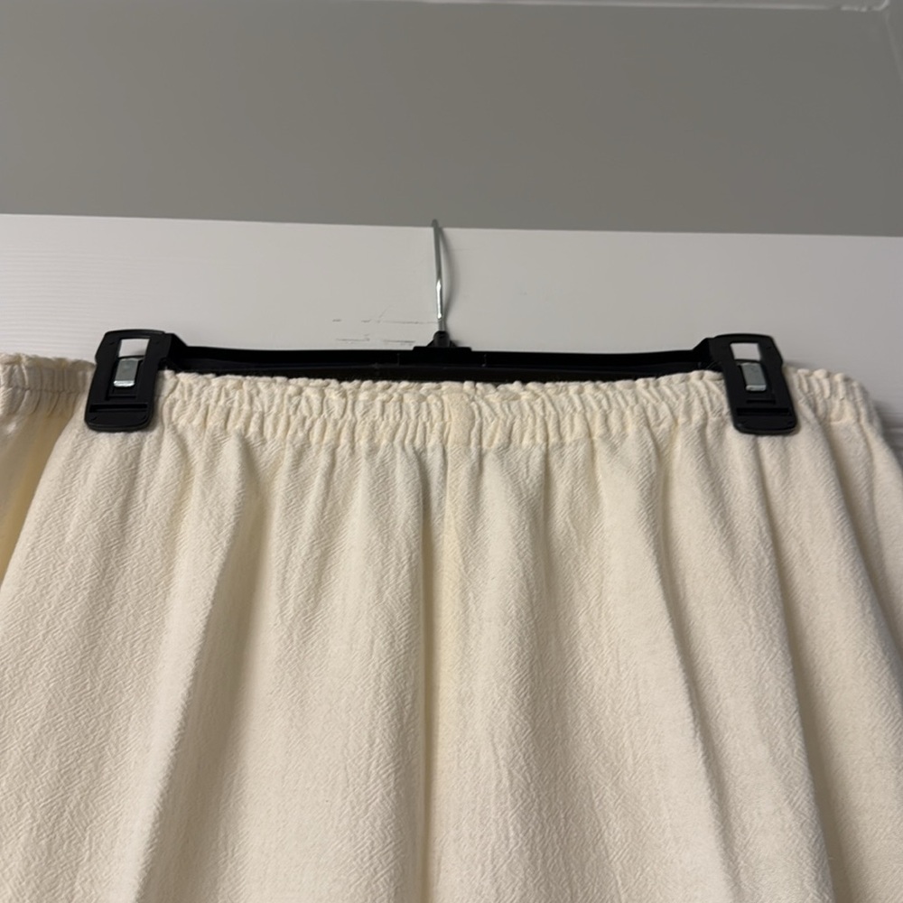 Soft Surroundings Cream Wide-Leg Linen Pants - Picture 2 of 4